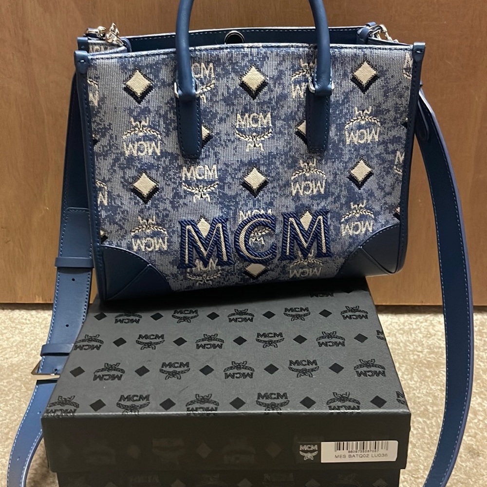 Small Mcm crossbody